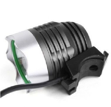 900 a bicicleta recarregável de Xm-l T6 do Cree dos lúmens conduziu a tocha Trustfire P7 da lanterna elétrica do farol