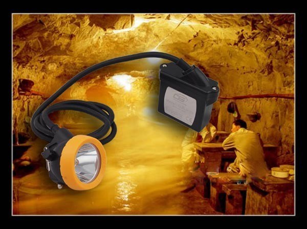 導かれた 6.5Ah Liion 電池 superbright KL5LM は承認された帽子ランプ ATEX を束ねました